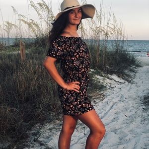 Meet your Posher, Jade